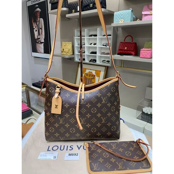 Louis Vuitton Handbags - Louis Vuitton Women Pre-Loved Bag Very Good Condition